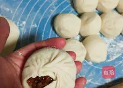 Illustration of how to make Sanding buns 8