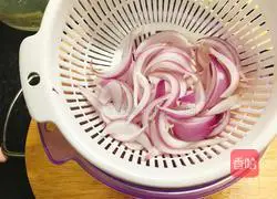 Illustration of Korean spicy sauce fried noodles 2