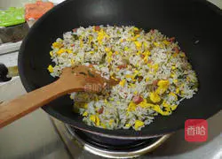 Egg Fried Rice Recipe Illustration 5