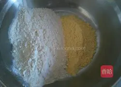 Illustration of how to make Lianghe noodles and donkey meat stuffed buns 1