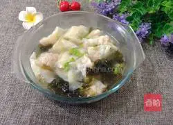 Illustration of how to make seaweed wontons 9