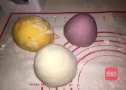 Illustration of how to make colorful hydrangea steamed buns 3