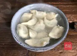 Illustration of how to make mini dumplings 19