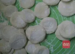 Illustration of how to make Sixi dumplings 11