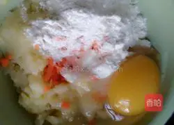 Illustration of how to make potato cakes 3