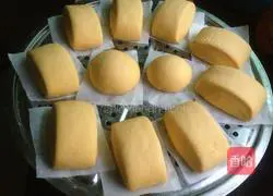 Illustration of how to make pumpkin steamed buns 9