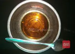 Illustration of how to make dipping sauce for dumplings 1