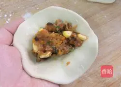 Illustration of how to make corn, carrot and mushroom dumplings 9