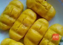 Illustration of how to make pumpkin steamed buns 5