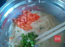 Illustration of how to make spiced potato pancakes 3