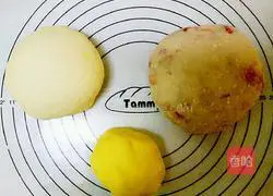 Illustration of how to make wife's flower cake 3