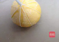 Illustration of how to make pumpkin steamed buns 4