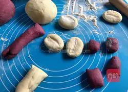 Illustration of how to make purple sweet potato blossom steamed buns 8