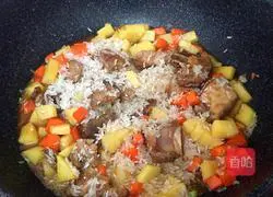 Illustration of how to make braised pork ribs with rice 10