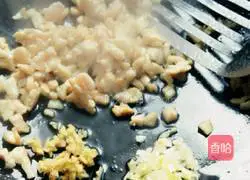 Illustration of how to make golden glutinous rice balls 5