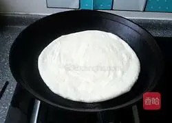 Illustration of making pancakes with sesame oil 5