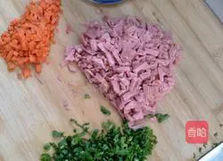 Illustration of how to make pastoral potato pancakes 3