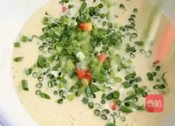 Illustration of how to make fried egg patties 7