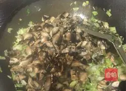 Illustration of how to make stuffed buns with potatoes, cabbage, minced meat, mushrooms and cauliflower 8