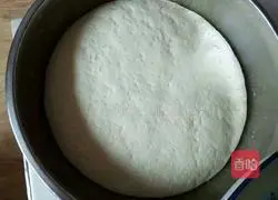 Illustration of how to make steamed buns stuffed with cabbage filling 7