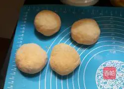 Pumpkin steamed buns Practice illustration 5