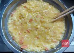 Illustration of how to make leftover rice and egg pancakes 6