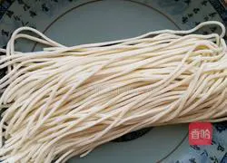Illustration of how to make steamed noodles 1
