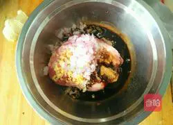 Illustration of how to make colorful wontons 3