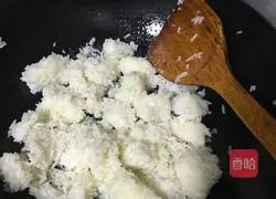 Illustration of how to make egg fried rice 3