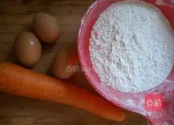 Illustration of how to make egg pancakes with shredded carrots 1 