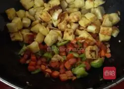 Illustration of golden fried steamed buns 6