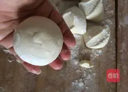Illustration of making steamed buns with red dates and lees 12