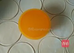 Illustration of how to make alfalfa dumplings 3