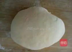 Illustration of how to make noodles with scallions 2