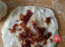 Illustration of how to make fried flower cake 7