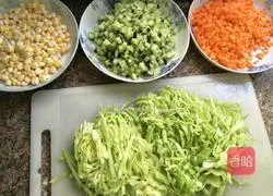 Yangzhou fried rice recipe illustration 1