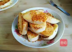 Illustration of how to make barbecue-flavored fried steamed buns 8