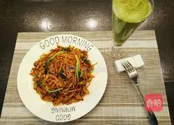 Illustration of how to make bacon fried noodles 11