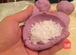 Purple Sweet Potato Glutinous Rice Coconut Cake Recipe Illustration 6