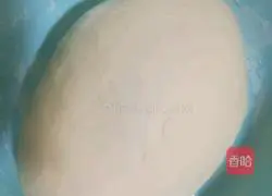 Illustration of how to cut small steamed buns 1