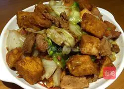 Illustration of how to make fried diced steamed buns 5