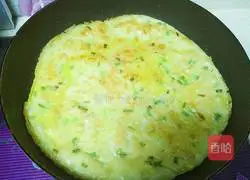 How to make scallion egg pancakes Illustration 4