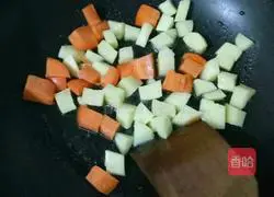 Illustration of how to make curry noodles 2