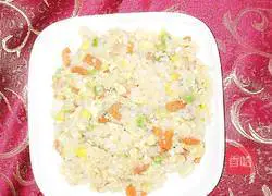 Illustration of how to make bacon and egg fried rice 20