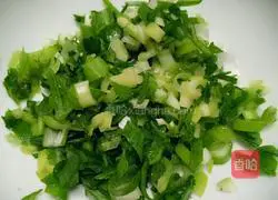 Illustration of how to make dumpling skin crispy cake 2