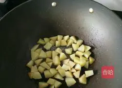 Illustration of rice cooker bone soup and potato stew rice 3