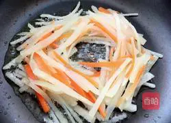 Potato shredded egg pancake recipe 8