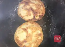 Illustration of how to make pie (scallion meat) 5 