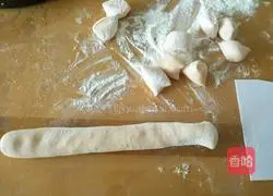 Illustration of how to make goldfish dumplings 6