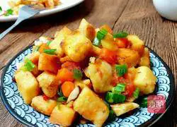 Illustration of how to make fried steamed buns with cumin and vegetables 12